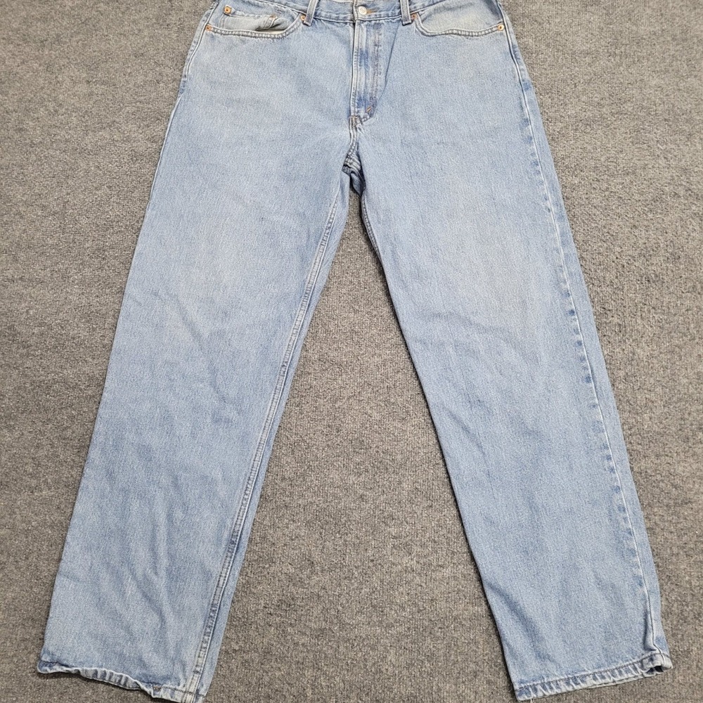 Levis Jeans Mens 38x34 Light Wash Blue 550 Relaxed Fit Denim Pants